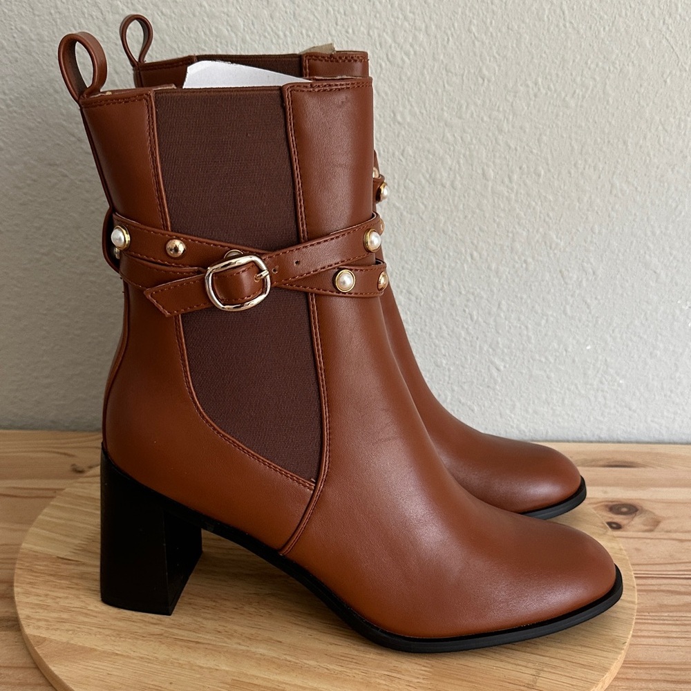 Torgeis Womens Ivy Stacked Heel Booties new 11